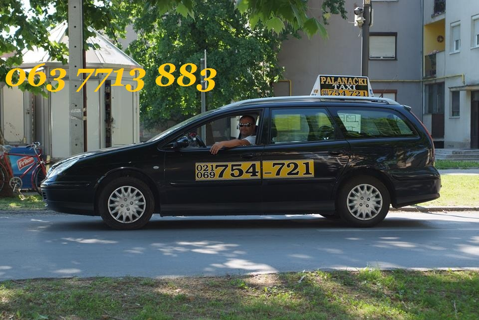 Palanački Taxi vozilo